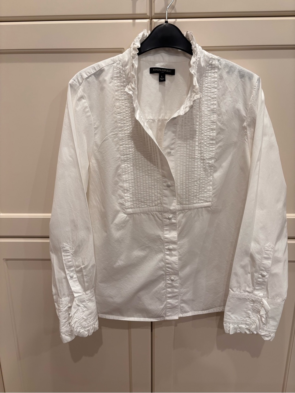 Banana Republic White Ruffled Pintuck Button-Down Shirt